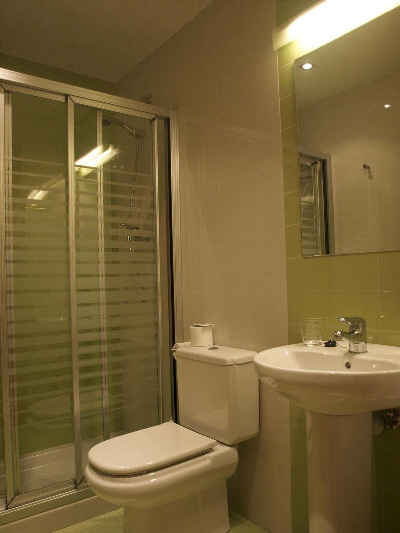Hostal Aralar Aizoáin Екстериор снимка
